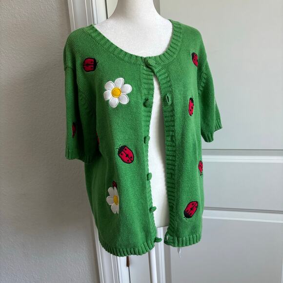 VTG Mandal Bay Women’s Ladybug Applique Green Short Sleeve Floral Cardigan Sz M - Picture 1 of 8